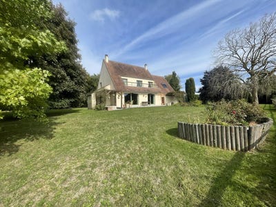 /international/fr/montchevrel-la-basse-normandie-310100937284/?lang=zh-cn