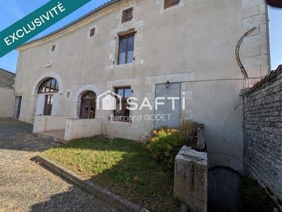 /international/fr/courcome-charente-310108289812/