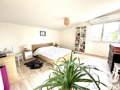 /international/fr/chateaugiron-brittany-310099055132/