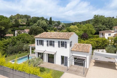 /international/fr/opio-provence-alpes-cote-d-azur-310101061985/