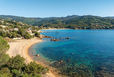 /international/fr/pietrosella-corsica-310106574599/