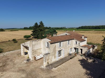 /international/fr/cozes-charente-310109128825/?lang=zh-tw
