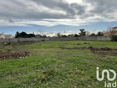 /international/fr/marennes-charente-310105188380/