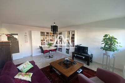 /international/fr/la-grande-motte-centre-val-de-loire-310096792214/