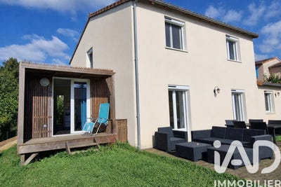 /international/fr/buxerolles-charente-310108270511/