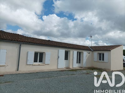 /international/fr/saint-just-luzac-charente-310108050868/