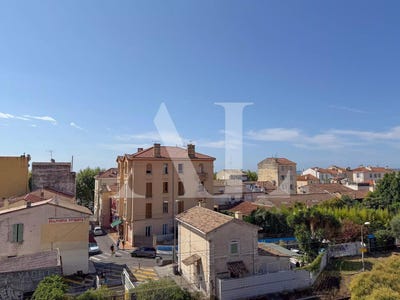 /international/fr/golfe-juan-provence-alpes-cote-d-azur-310101184291/?lang=zh-tw