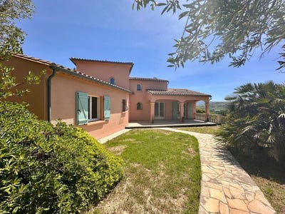 /international/fr/limoux-languedoc-roussillon-310108465705/