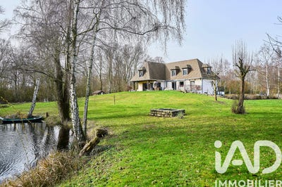 /international/fr/roost-warendin-calais-310105909495/