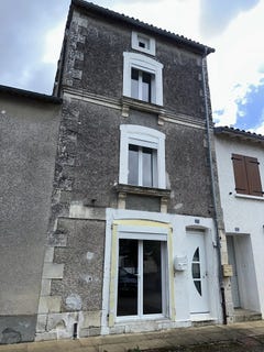 /international/fr/saint-secondin-charente-310108733018/