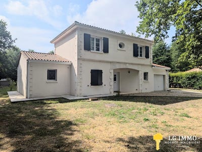 /international/fr/ozillac-charente-310108953060/