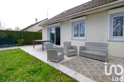 /international/fr/meru-picardie-310099778659/