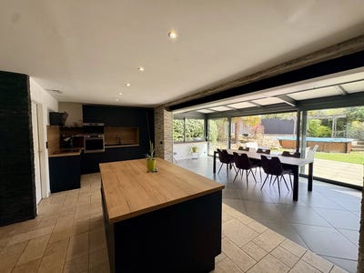 /international/fr/saint-viaud-pays-de-la-loire-310107332999/