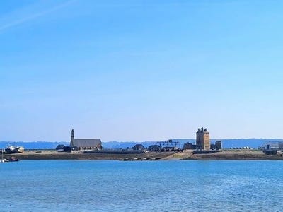 /international/fr/camaret-sur-mer-brittany-310099183940/