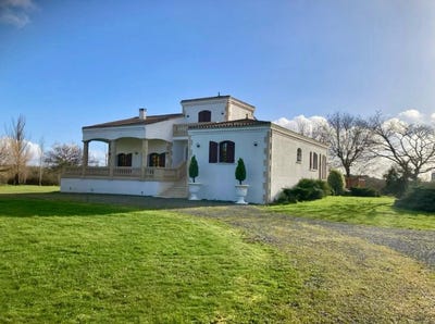 /international/fr/pauillac-aquitaine-310097771045/