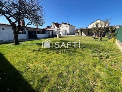 /international/fr/lacroix-saint-ouen-picardie-310099760847/