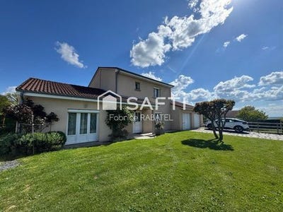/international/fr/les-ancizes-comps-auvergne-310119885390/
