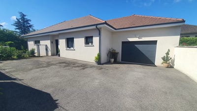 /international/fr/soleymieu-rhone-310105629512/