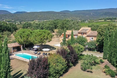 /international/fr/villars-provence-alpes-cote-d-azur-310101497162/?lang=en