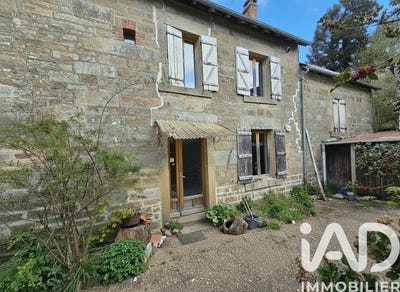 /international/fr/royere-de-vassiviere-limousin-310107411569/