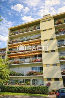 /international/fr/brives-charensac-auvergne-310100612269/