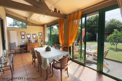 /international/fr/montrevel-en-bresse-rhone-310109175082/?lang=it