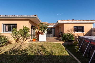 /international/fr/narbonne-languedoc-roussillon-310109098849/?lang=es