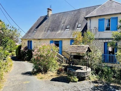 /international/fr/hautefort-aquitaine-120083606700/