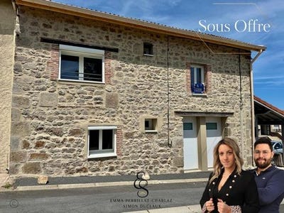 /international/fr/saint-bonnet-le-froid-auvergne-310100498693/