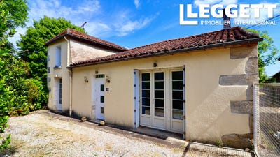 /international/fr/montbron-charente-310100954003/