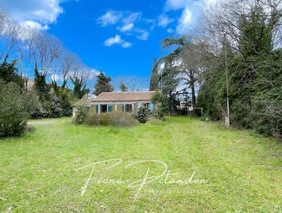 /international/fr/lauris-provence-alpes-cote-d-azur-310101415590/?lang=zh-cn