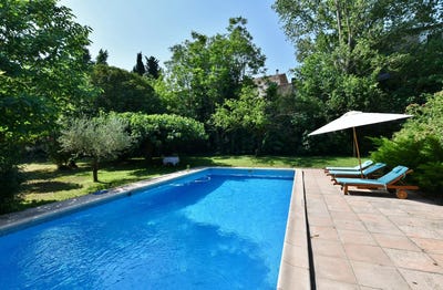 /international/fr/uzes-aquitaine-310106835050/