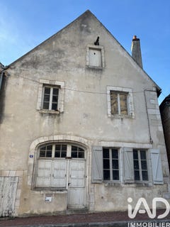 /international/fr/saint-bris-le-vineux-burgundy-310106604721/