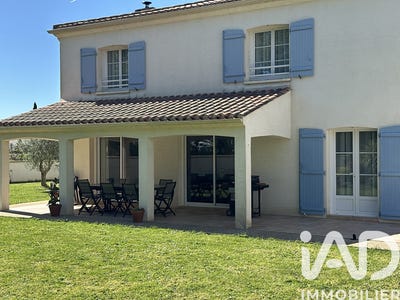 /international/fr/angles-pays-de-la-loire-310107322954/
