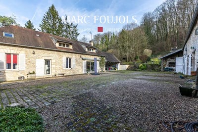 /international/fr/crepy-en-valois-picardie-120090569105/?lang=en
