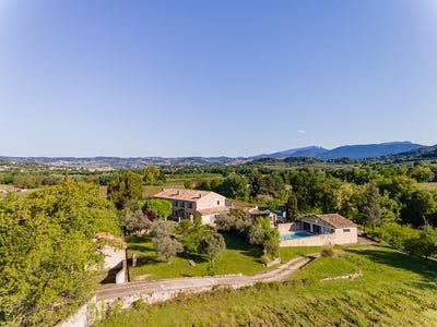 /international/fr/piegon-hh-15969236-piegon-rhone-310103244079/