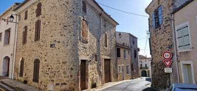 /international/fr/fontes-languedoc-roussillon-310106774783/
