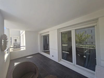/international/fr/montpellier-languedoc-roussillon-310100937454/