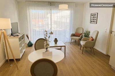 /international/fr/roquebrune-sur-argens-provence-alpes-cote-d-azur-310106396140/