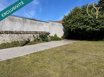 /international/fr/la-rochelle-charente-310106689268/
