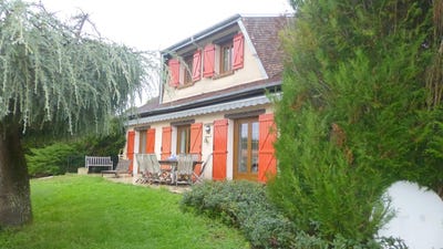 /international/fr/chateauneuf-sur-loire-centre-val-de-loire-120088713948/
