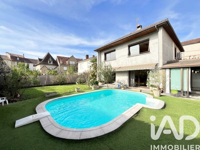 /international/fr/saint-cere-midi-pyrenees-310105922251/