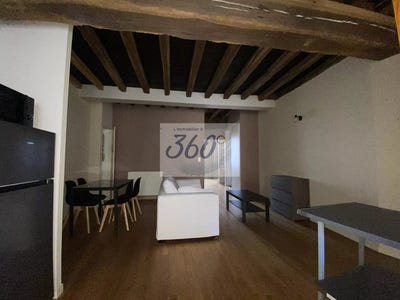 /international/fr/cluny-burgundy-310108117727/