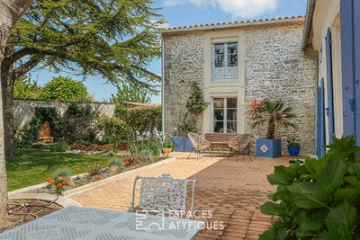 /international/fr/dompierre-sur-mer-charente-310099224146/?lang=en