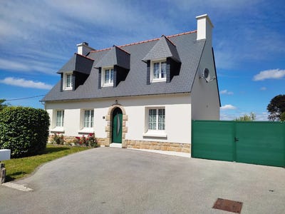 /international/fr/crozon-brittany-120092578845/