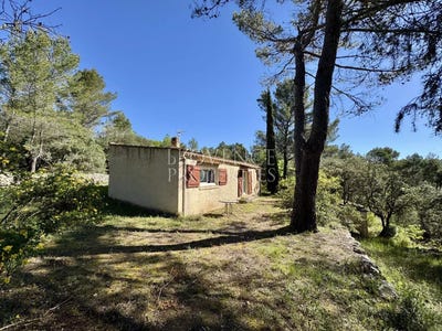 /international/fr/varages-provence-alpes-cote-d-azur-310100739000/