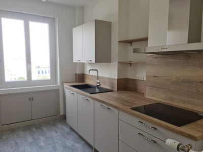 /international/fr/15-avenue-carnot-clermont-ferrand-auvergne-310106751673/