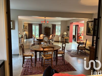 /international/fr/chauvigny-charente-310096090876/