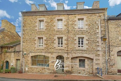 /international/fr/treguier-brittany-310104918171/