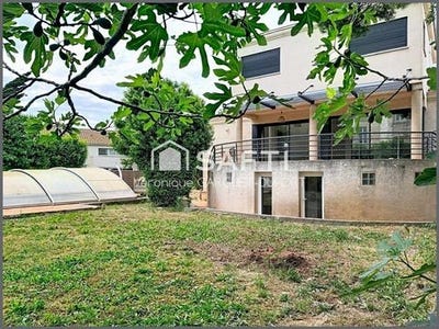 /international/fr/cuxac-d-aude-languedoc-roussillon-310107905680/